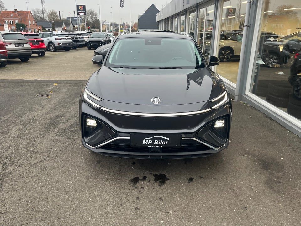 MG Marvel R Performance 5d