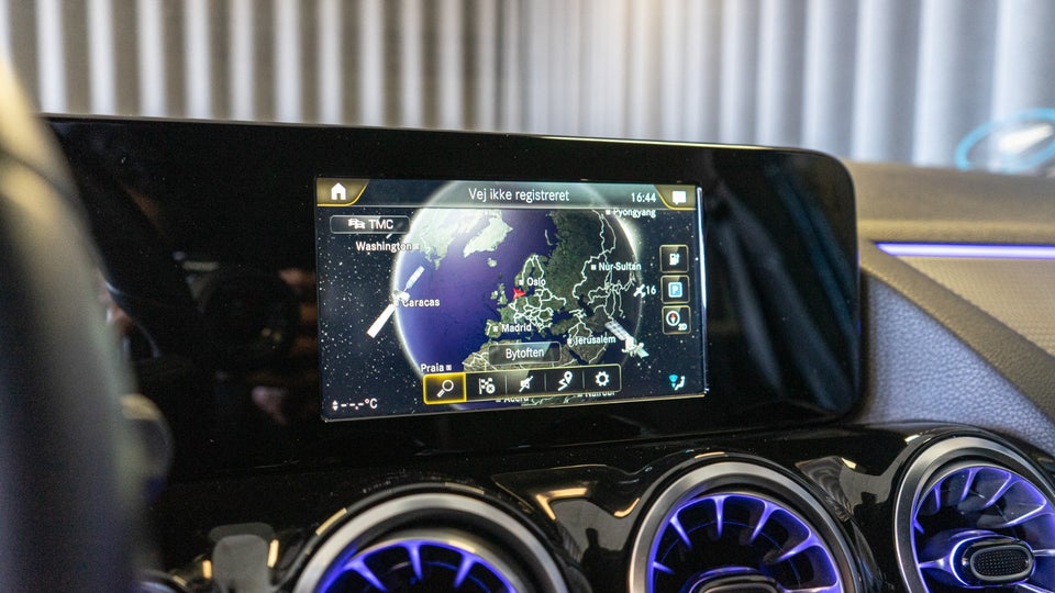 Mercedes EQA250 Progressive 5d