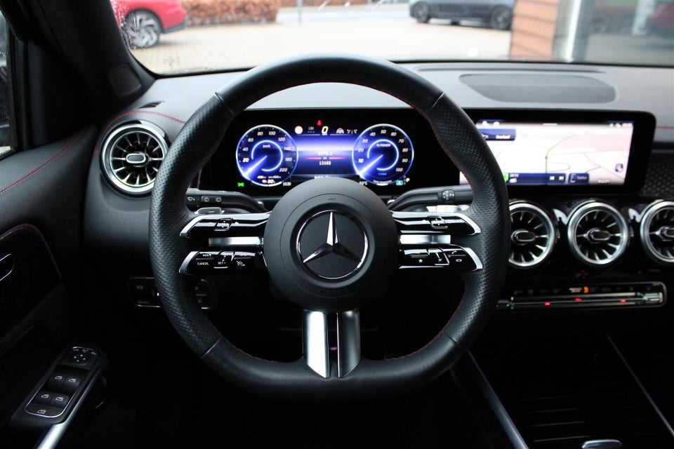 Mercedes EQB250+ AMG Advance Plus 5d