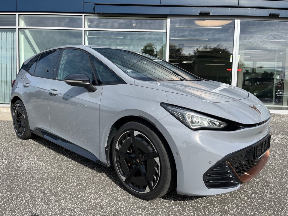 Cupra Born 77 Pasión 5d