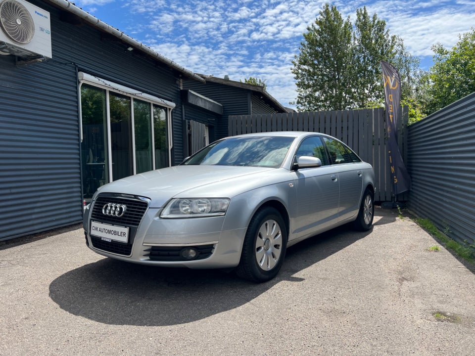 Audi A6 2,4 V6 Multitr. 4d