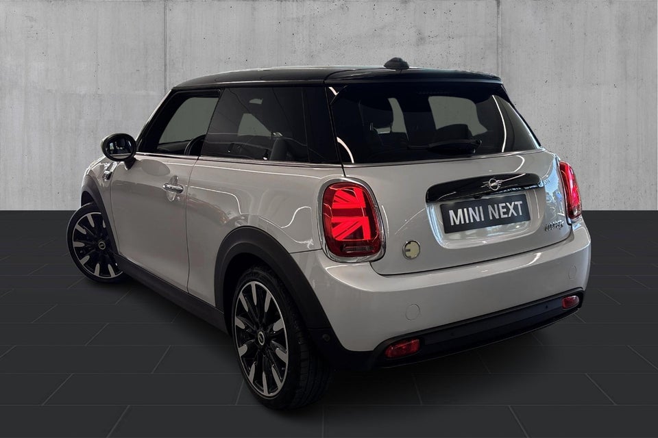 MINI Cooper SE Classic Trim 3d
