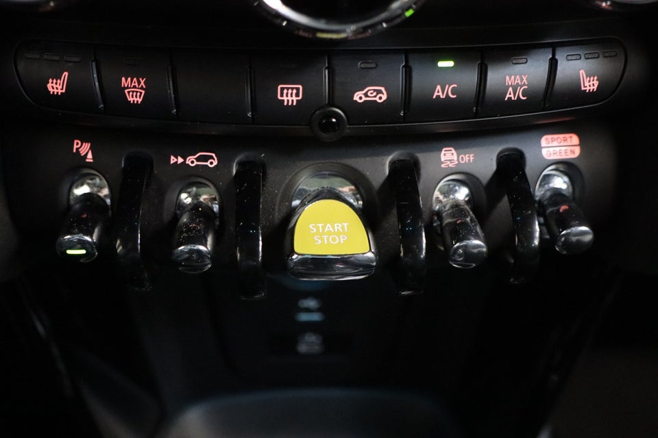 MINI Cooper SE Edition Premium Plus 3d