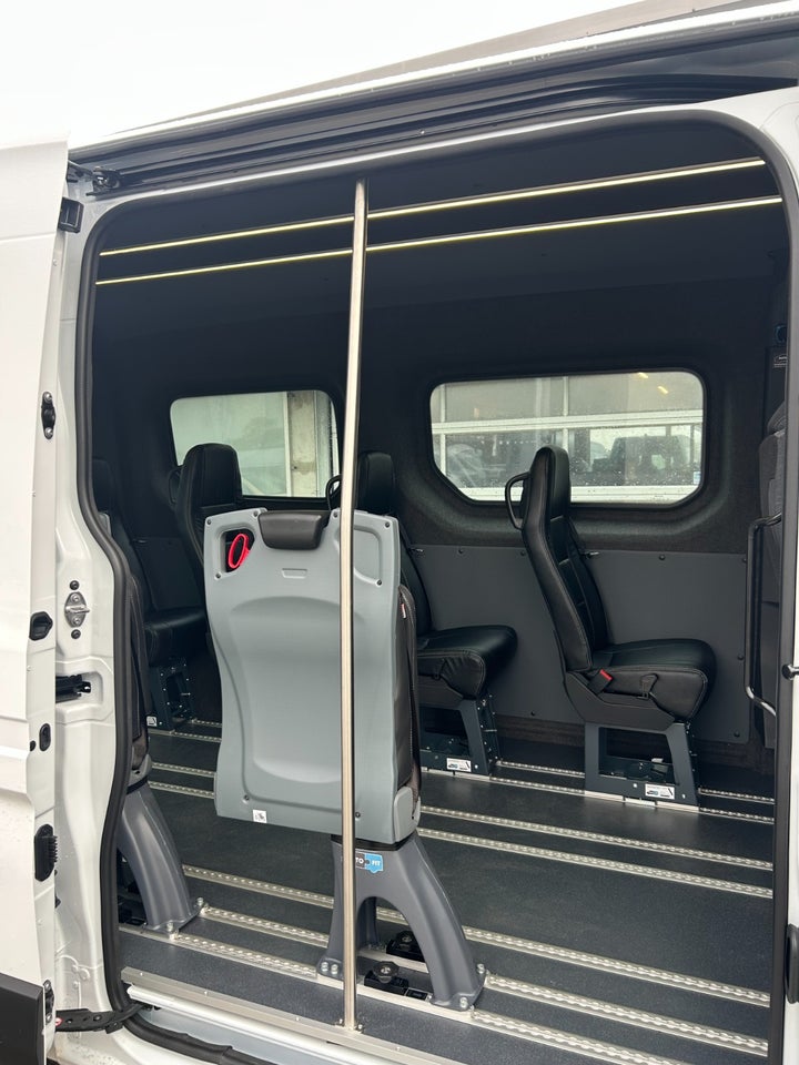 Renault Master V T35 87 E-Tech L2H2 Tekno Combi