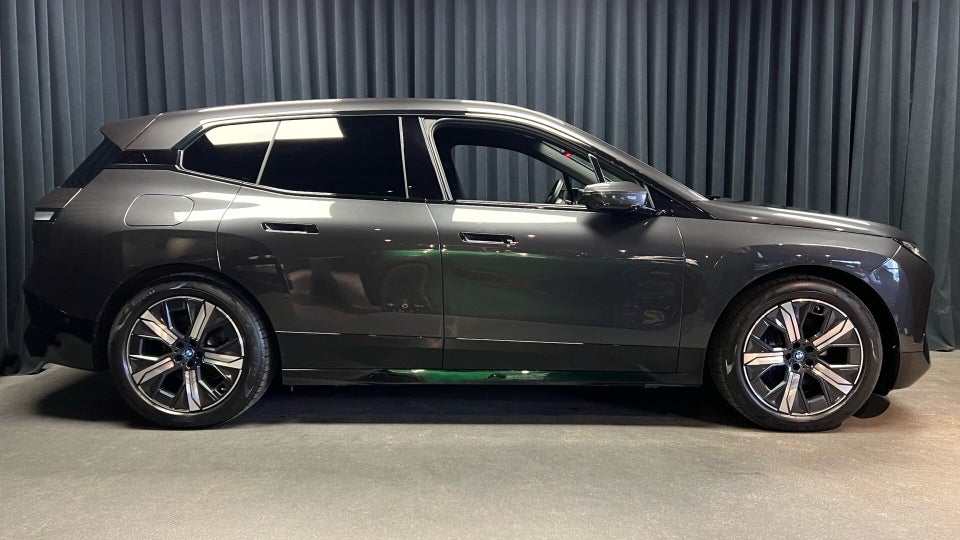 BMW iX xDrive50 Sport 5d