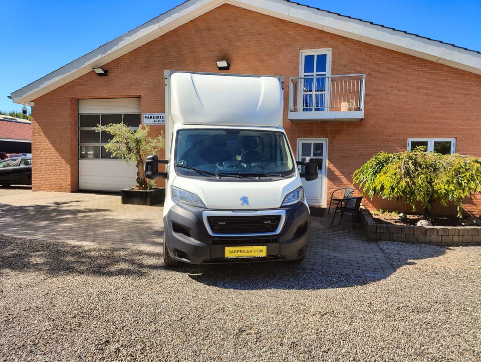 Peugeot Boxer 335 2,2 BlueHDi 165 L3 Alukasse m/lift 2d