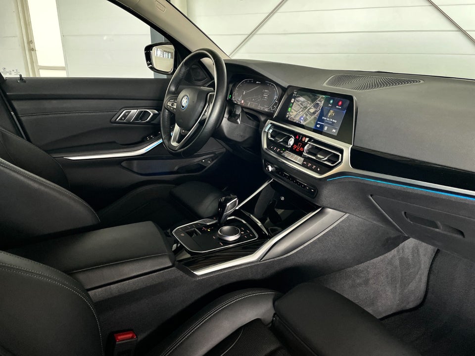 BMW 330e 2,0 Touring Sport Line aut. 5d