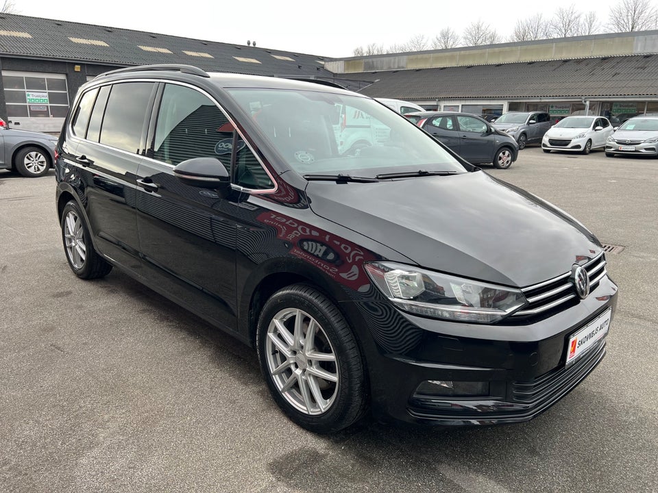 VW Touran 1,6 TDi 115 Comfortline 7prs 5d