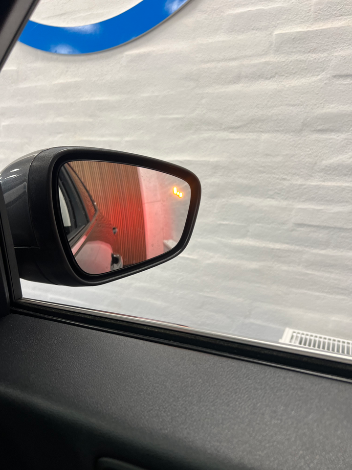 Ford Kuga 2,5 PHEV Vignale CVT 5d