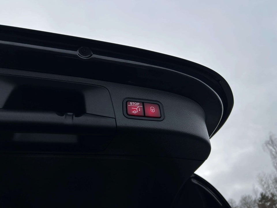 Mercedes GLA250 e 1,3 Progressive aut. 5d