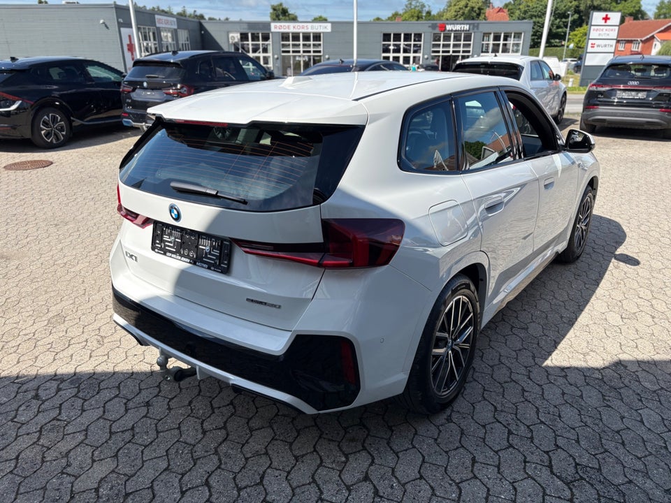 BMW iX1 eDrive20 M-Sport 5d