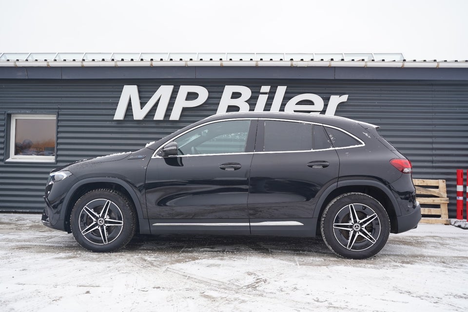 Mercedes EQA300 AMG Line 4Matic 5d