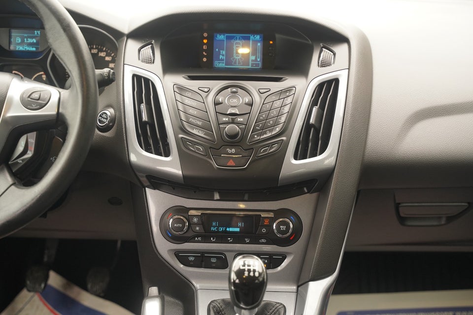 Ford Focus 1,6 SCTi 150 Titanium 5d