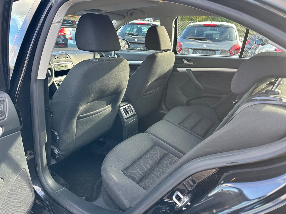 Skoda Octavia 1,2 TSi 105 Family 5d