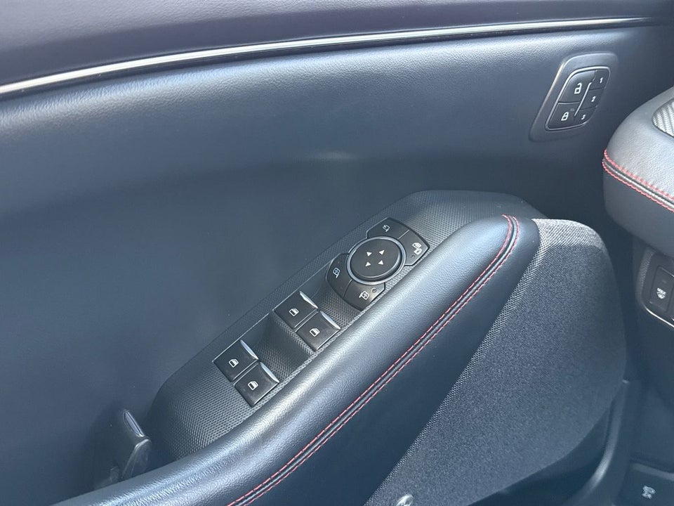 Ford Mustang Mach-E 98 Extended Range AWD 5d