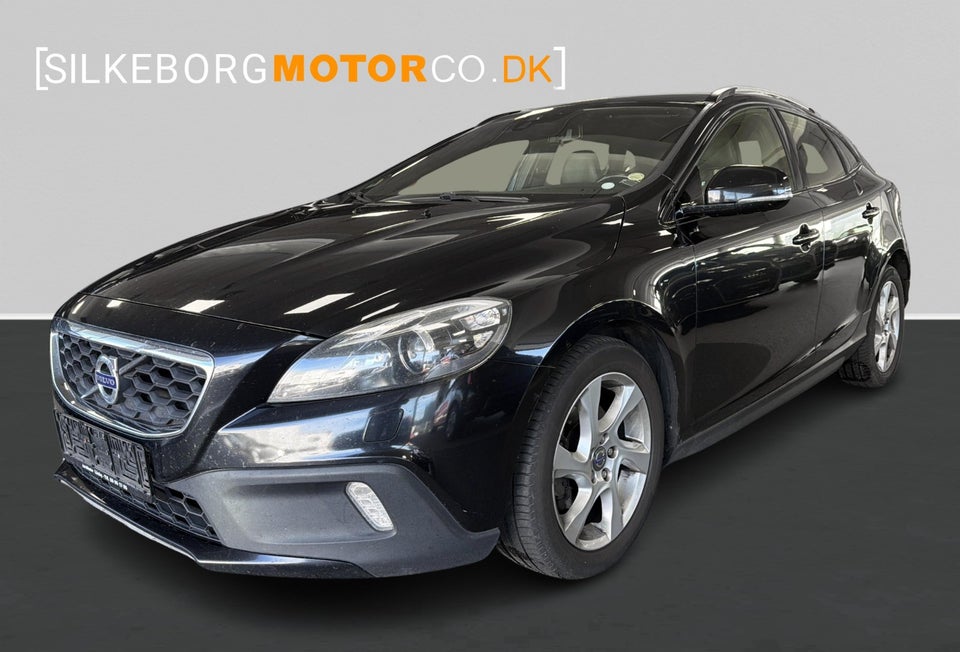 Volvo V40 CC 1,6 D2 115 Kinetic 5d