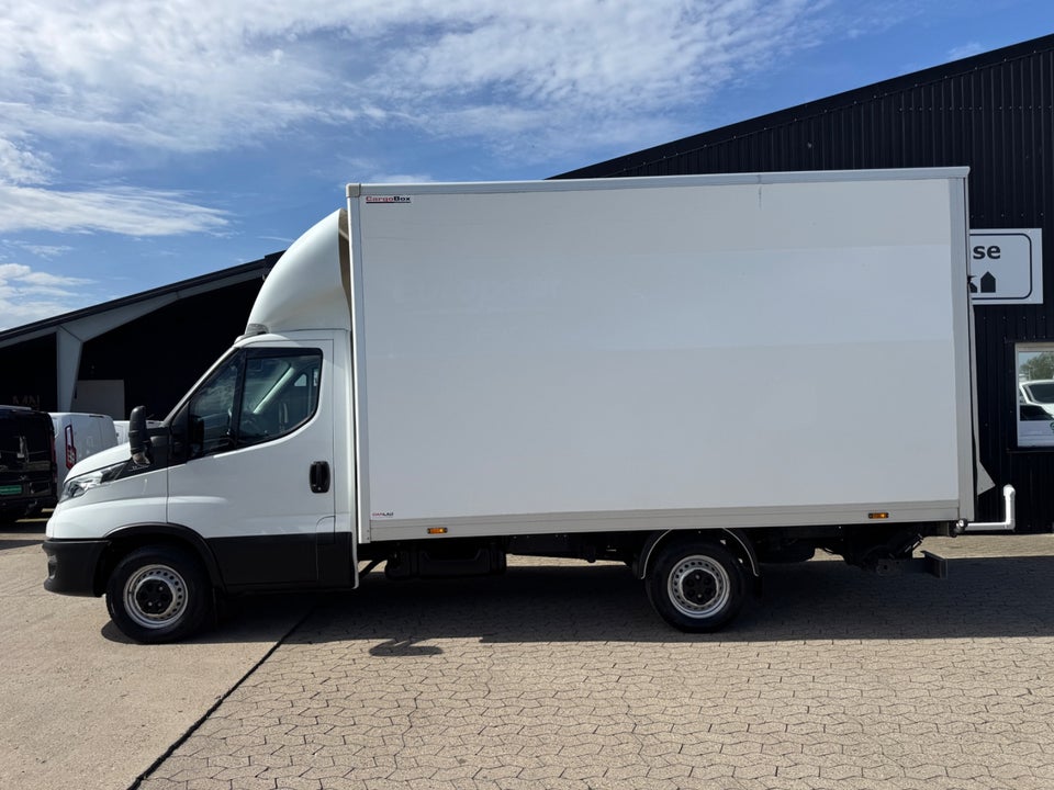 Iveco Daily 2,3 35S14 Alukasse m/lift