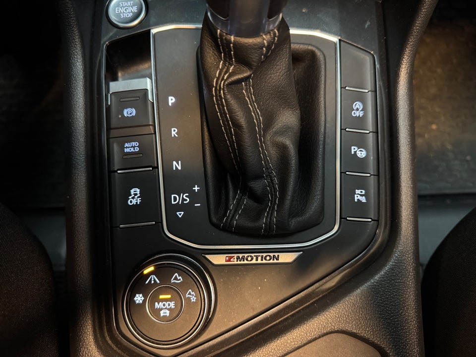 VW Tiguan 2,0 TDi 240 R-line DSG 4Motion 5d