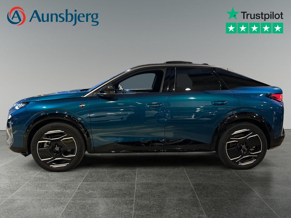 Peugeot e-3008 77 GT Pack 5d