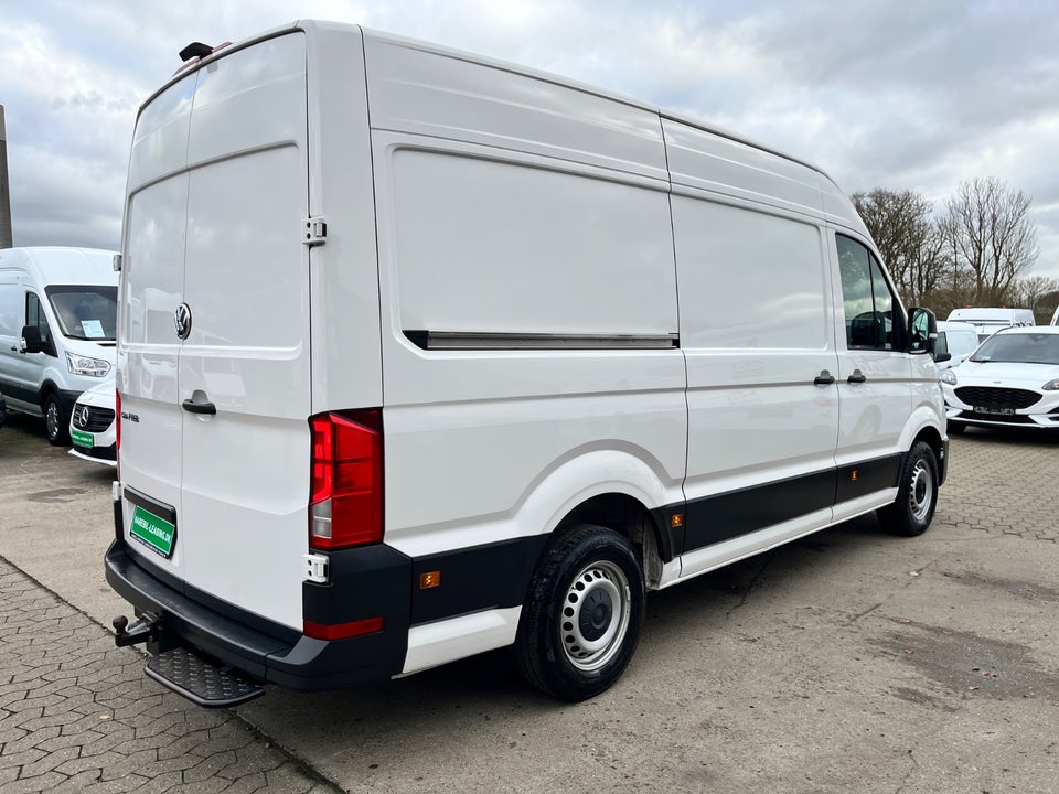 VW Crafter 30 2,0 TDi 177 Kassevogn L3H2