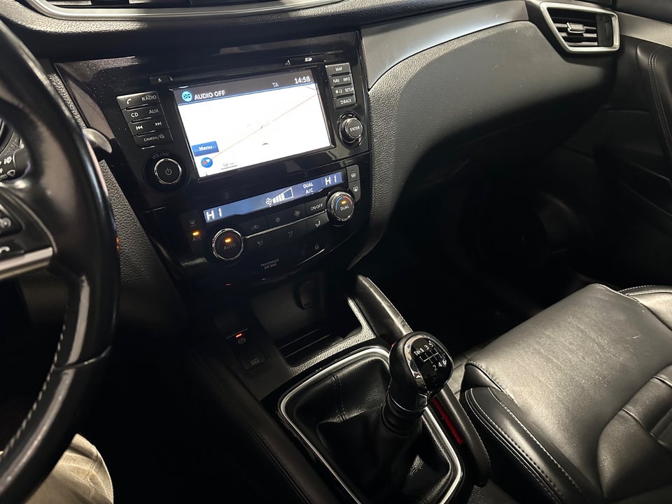 Nissan Qashqai 1,2 Dig-T 115 Tekna+ Van 5d