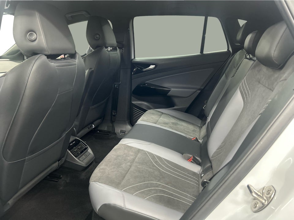 VW ID.4 77 Pro Style+ 5d