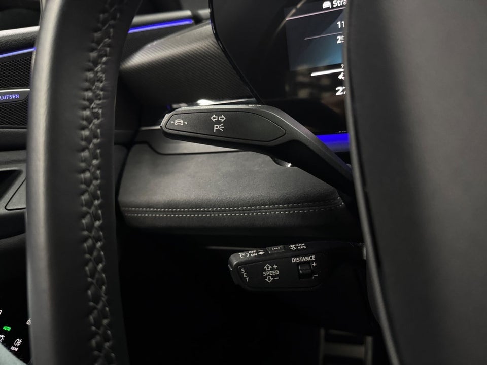 Audi Q6 e-tron Edition One S-line quattro 5d