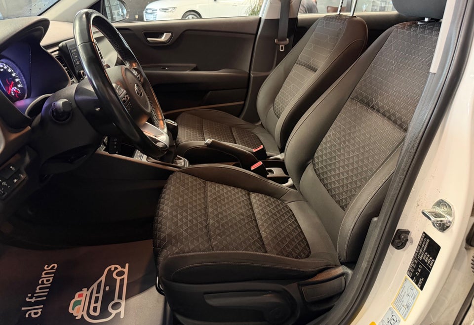 Kia Rio 1,0 T-GDi Comfort 5d 2017 — billede 10 af 15