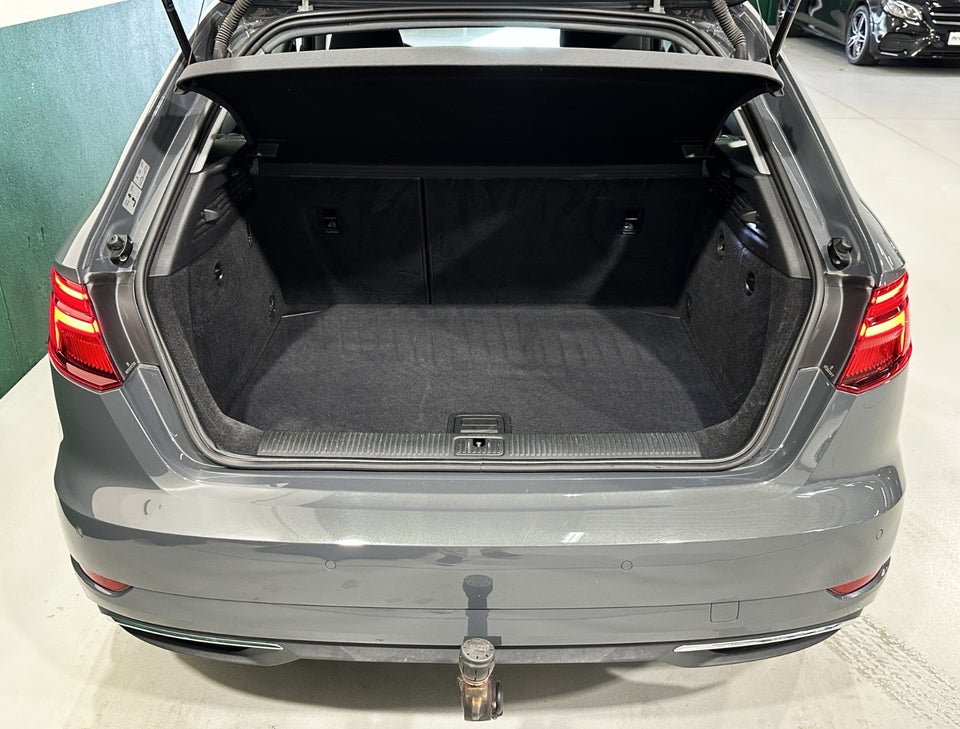 Audi A3 1,4 e-tron S-line Sportback S-tr. 5d