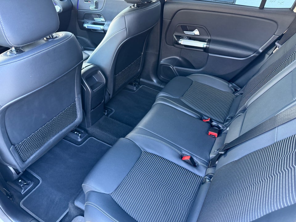 Mercedes EQB250 Progressive 5d