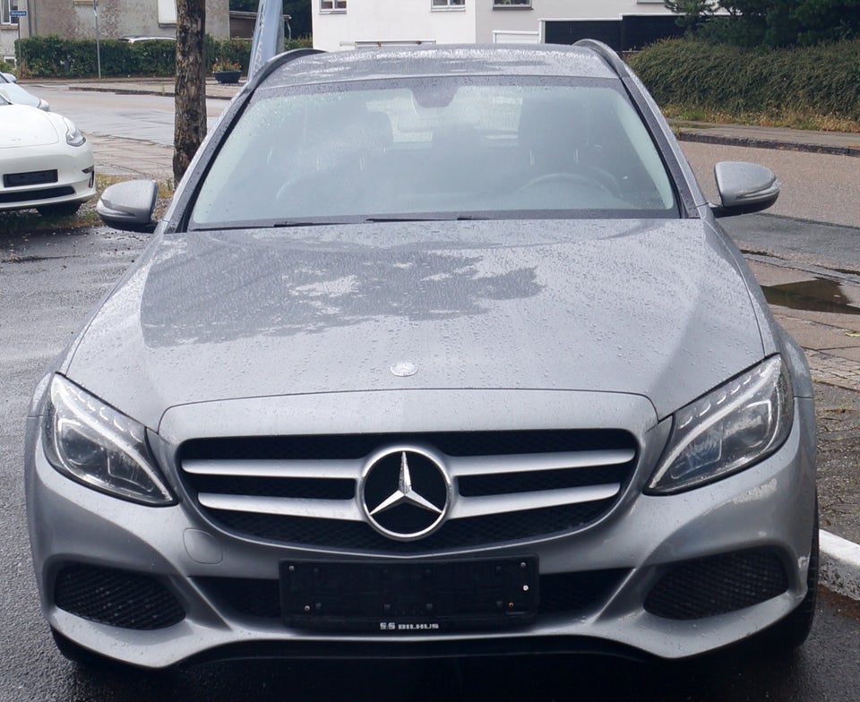 Mercedes C220 d 2,2 Business stc. aut. 5d