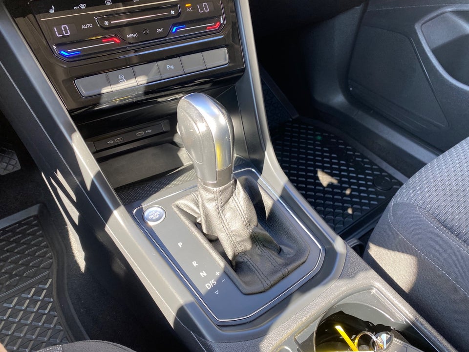VW Touran 2,0 TDi 150 Comfortline DSG Van 5d