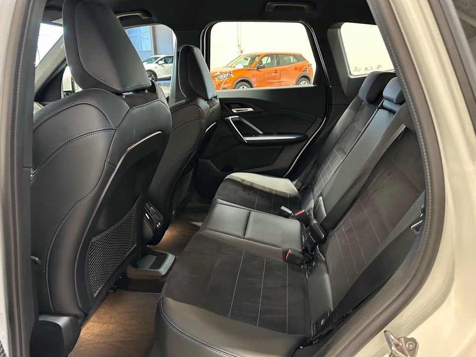 BMW iX1 eDrive20 M-Sport 5d