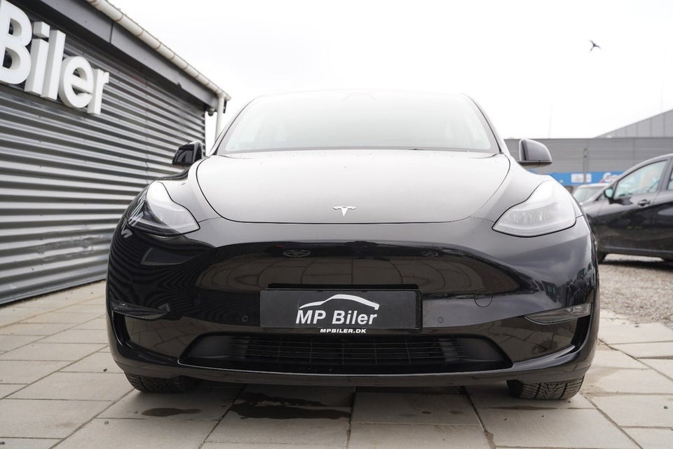 Tesla Model Y Long Range AWD 5d