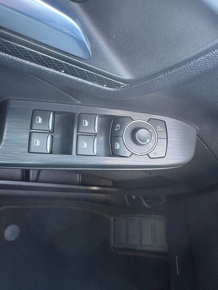 Ford Kuga 2,5 PHEV ST-Line X CVT 5d