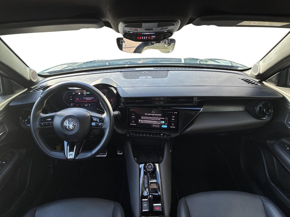 Alfa Romeo Junior Elettrica Speciale 5d