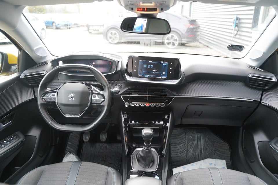 Peugeot 208 1,2 PureTech 100 Allure Sky 5d