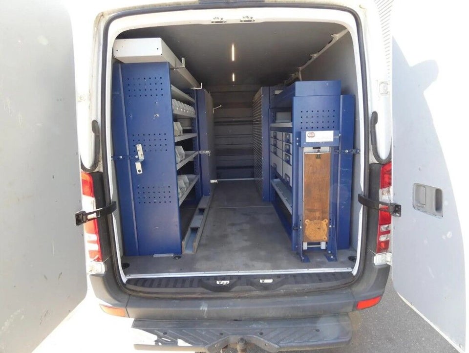 Mercedes Sprinter 316 2,2 CDi R2 Kassevogn 6d