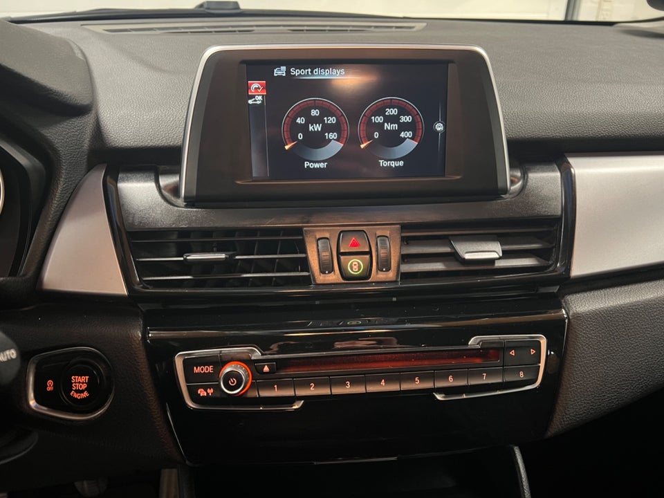 BMW 218d 2,0 Active Tourer 5d