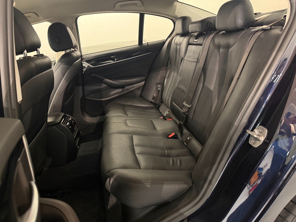 BMW 530d 3,0 M-Sport aut. 4d