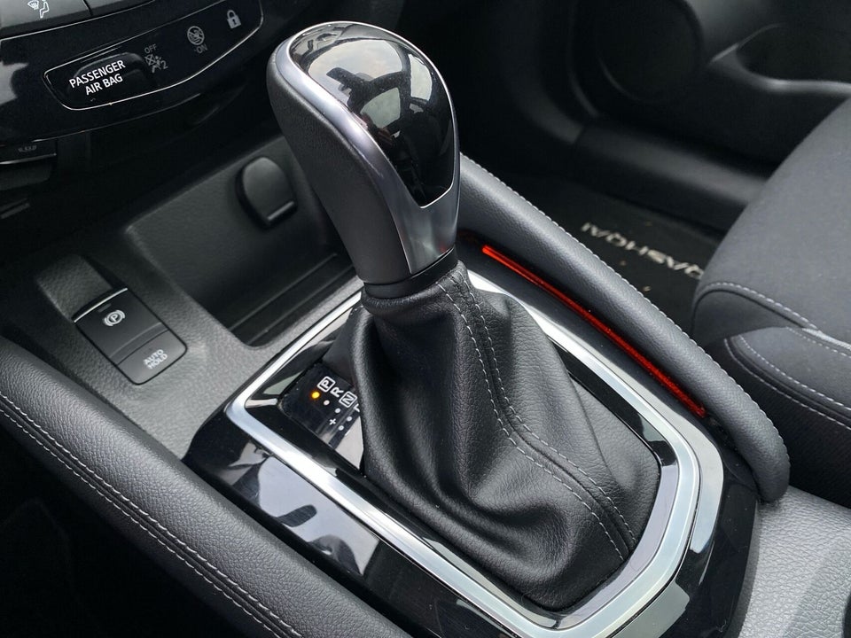 Nissan Qashqai 1,3 Dig-T 160 N-Connecta DCT 5d