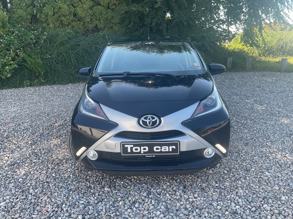 Toyota Aygo 1,0 VVT-i x-black II 5d
