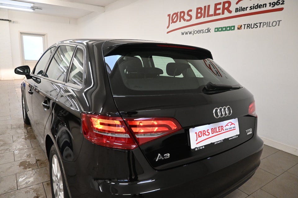 Audi A3 1,4 TFSi 150 Attraction Sportback 5d