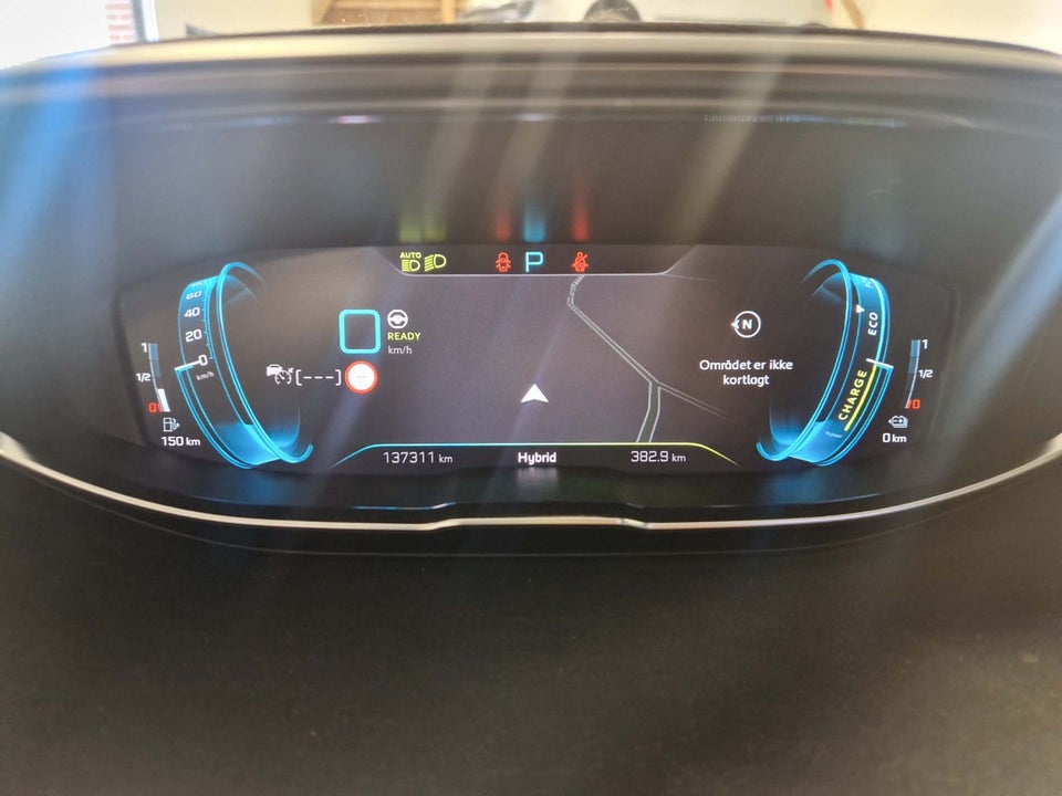 Peugeot 3008 1,6 Hybrid First Selection EAT8 5d