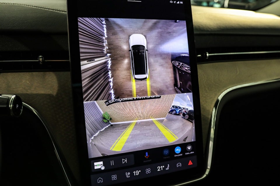 Volvo EX90 Plus 7prs 5d