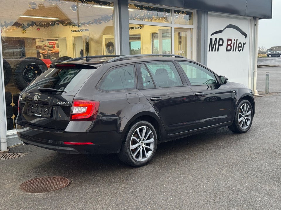 Skoda Octavia 1,6 TDi 115 Drive Combi DSG 5d