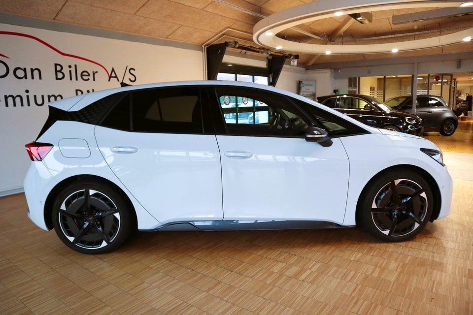 Cupra Born 77 Pasión 5d