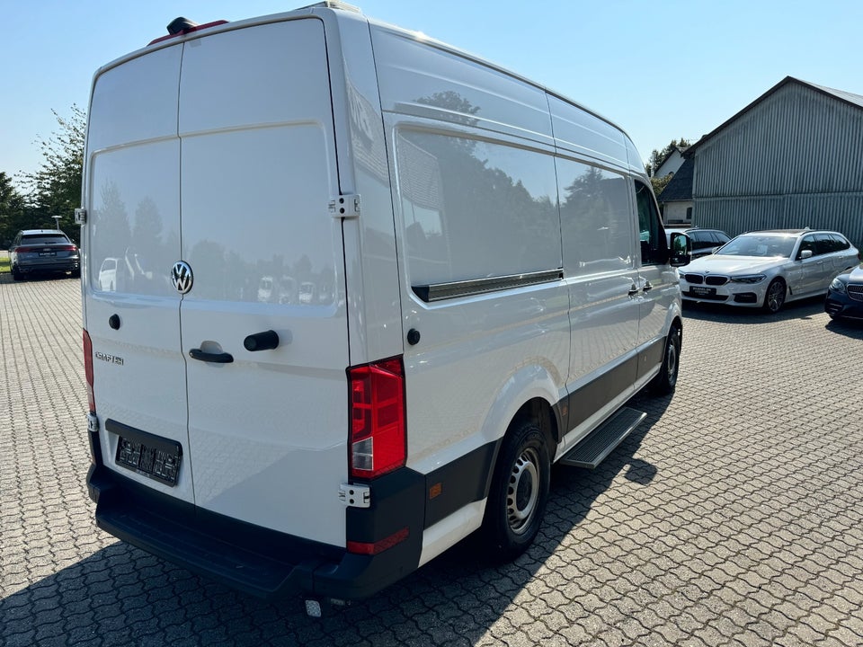 VW Crafter 35 2,0 TDi 177 Kassevogn L3H2