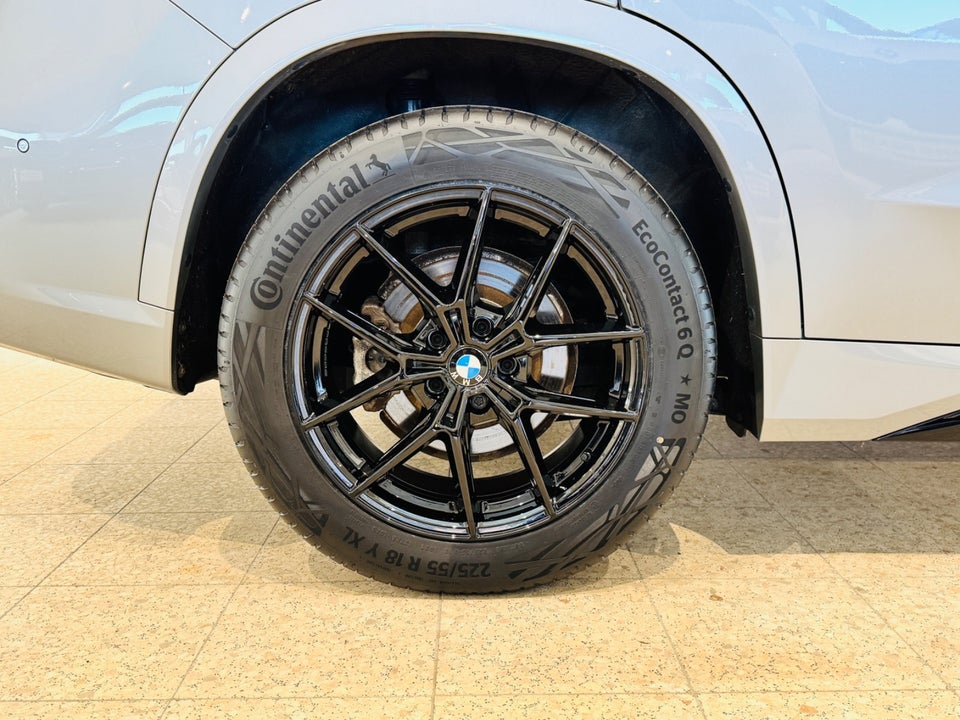 BMW iX1 eDrive20 M-Sport 5d