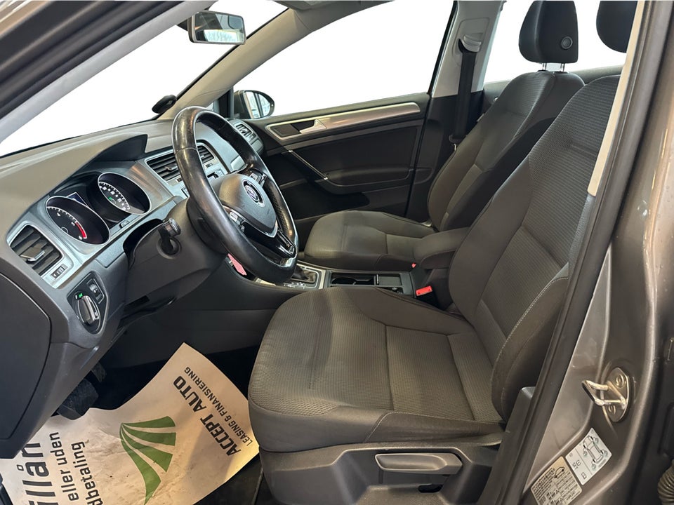 VW Golf VII 1,6 TDi 105 Comfortline Variant DSG BM 5d